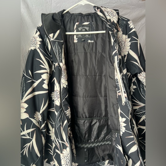 Billabong ski and snowboard winter jacket black and white-cream lotus/zen vibes - Picture 4 of 4